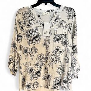 Ember NWT White & Navy Floral Button Up Blouse, Roll Up Sleeves, Size Large
